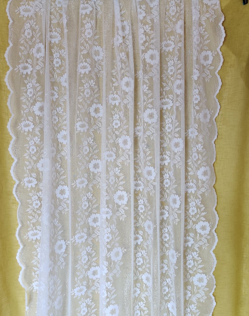 Lace curtain 150 cm white