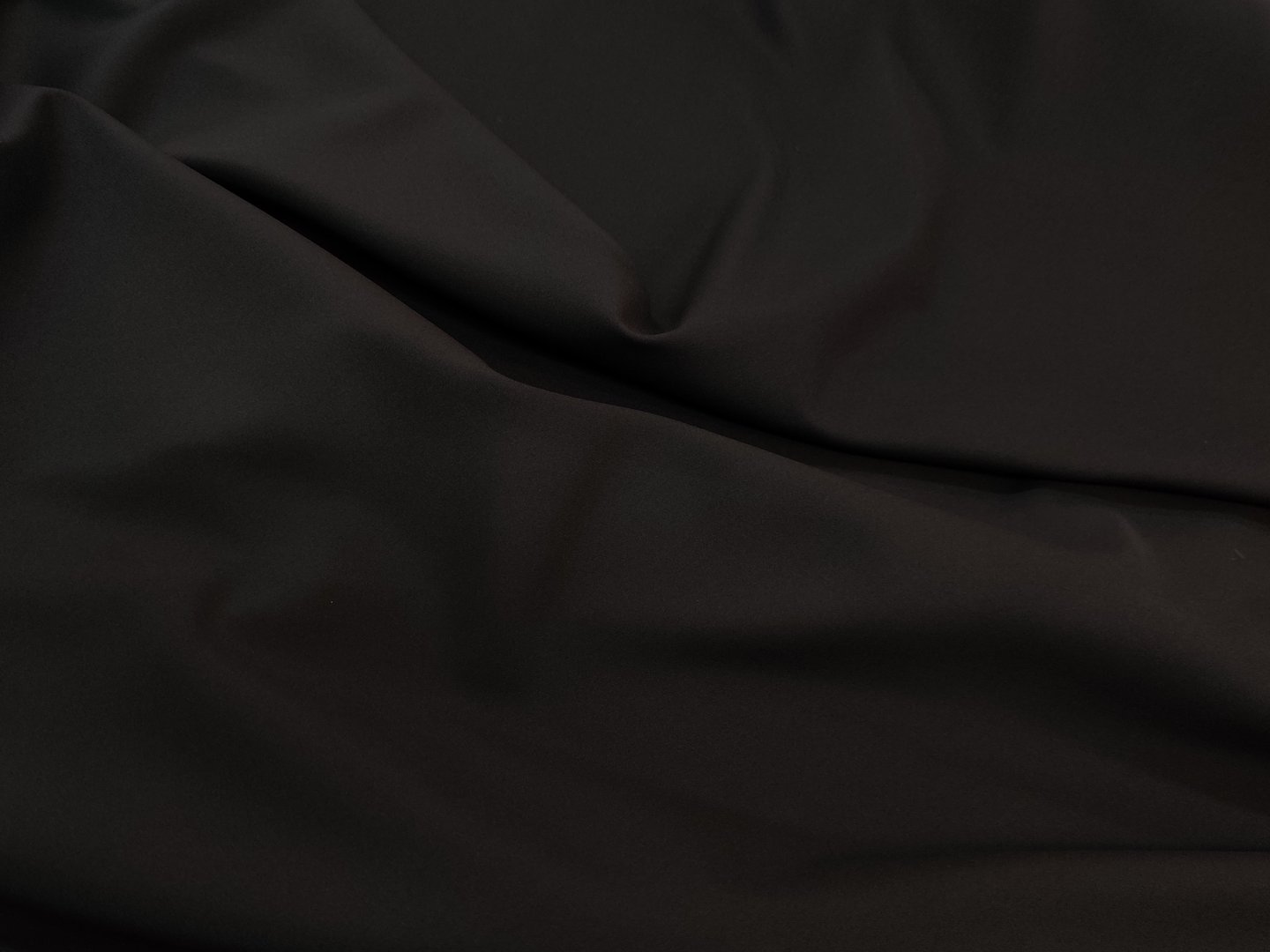 Elastic lining fabric in black